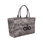 Yoga Contrast Print Canvas Tote Bag